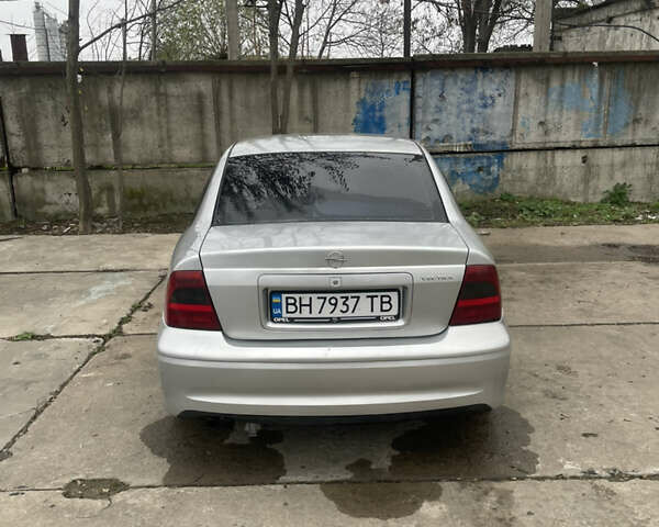 Сірий Опель Вектра, об'ємом двигуна 1.62 л та пробігом 398 тис. км за 2200 $, фото 1 на Automoto.ua