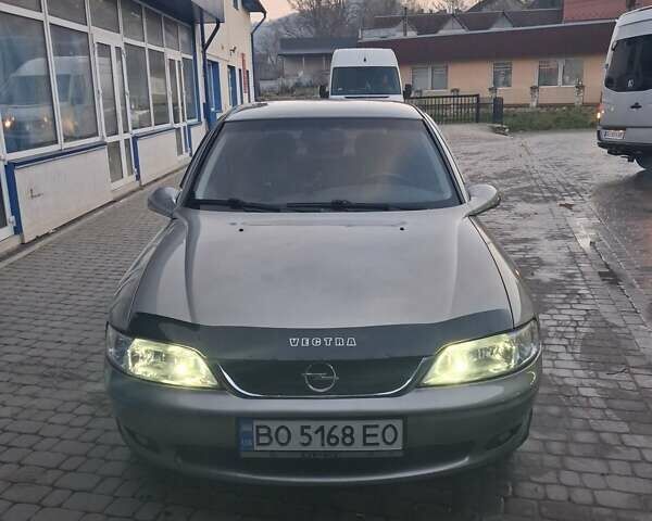 Серый Опель Вектра, объемом двигателя 1.6 л и пробегом 375 тыс. км за 3350 $, фото 5 на Automoto.ua