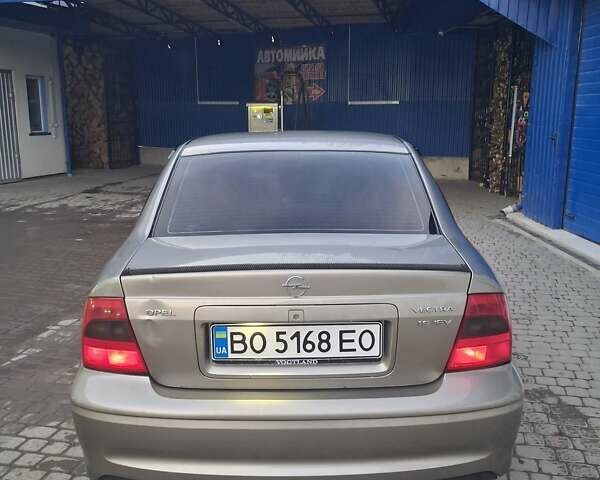 Серый Опель Вектра, объемом двигателя 1.6 л и пробегом 375 тыс. км за 3350 $, фото 4 на Automoto.ua