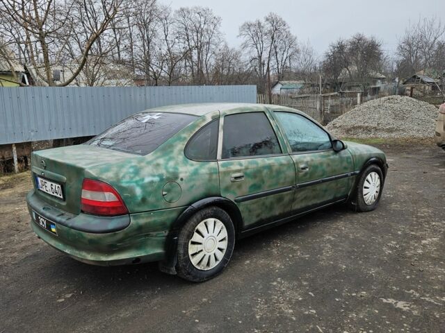 Сірий Опель Вектра, об'ємом двигуна 1.8 л та пробігом 221 тис. км за 999 $, фото 5 на Automoto.ua