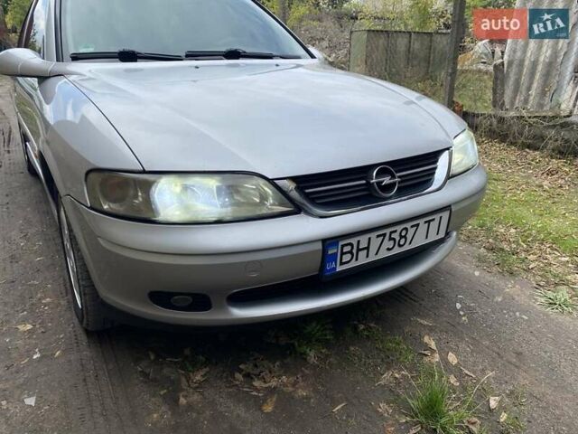 Сірий Опель Вектра, об'ємом двигуна 1.8 л та пробігом 244 тис. км за 3500 $, фото 13 на Automoto.ua