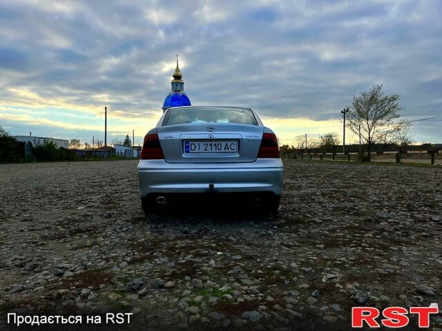 Сірий Опель Вектра, об'ємом двигуна 1.6 л та пробігом 267 тис. км за 2500 $, фото 5 на Automoto.ua