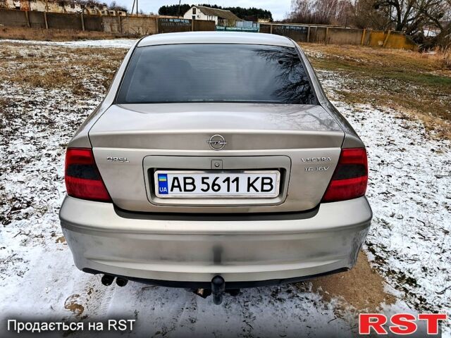 Серый Опель Вектра, объемом двигателя 1.6 л и пробегом 275 тыс. км за 2500 $, фото 5 на Automoto.ua