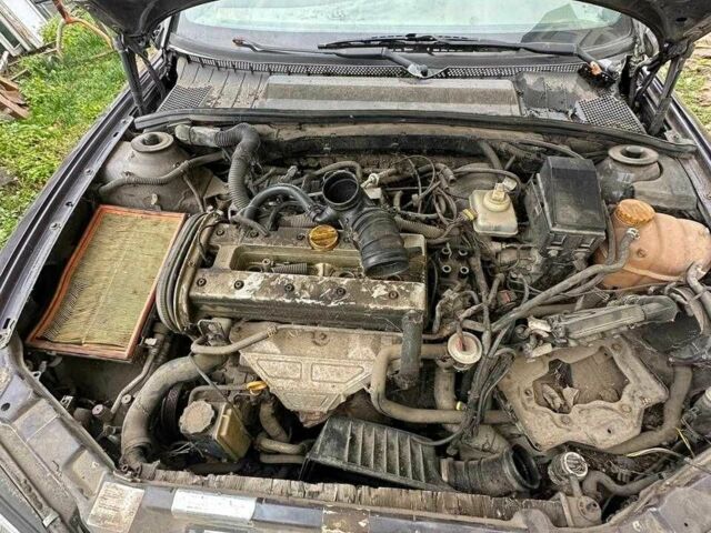 Серый Опель Вектра, объемом двигателя 2 л и пробегом 1000 тыс. км за 1000 $, фото 6 на Automoto.ua