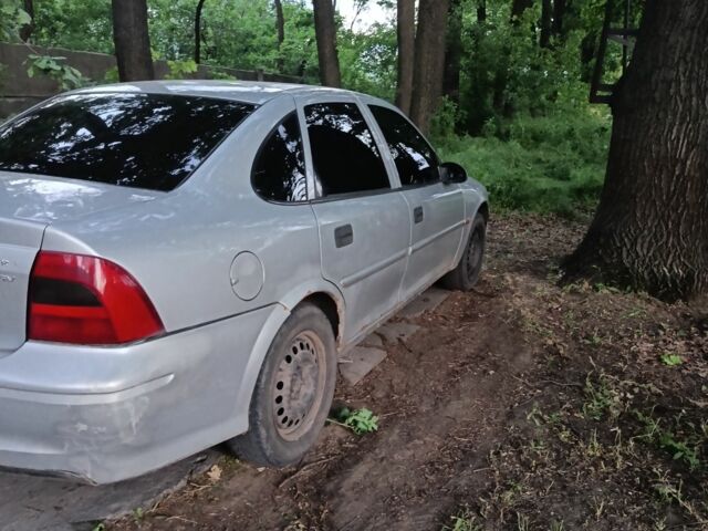 Сірий Опель Вектра, об'ємом двигуна 0 л та пробігом 339 тис. км за 1350 $, фото 3 на Automoto.ua