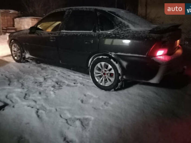 Сірий Опель Вектра, об'ємом двигуна 2 л та пробігом 330 тис. км за 1800 $, фото 4 на Automoto.ua