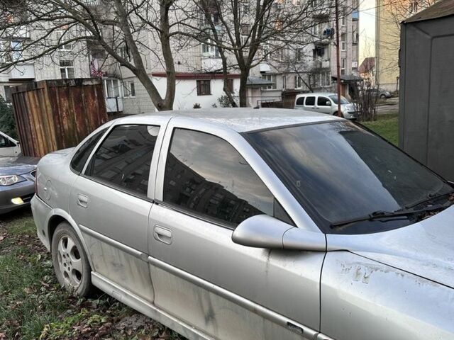 Сірий Опель Вектра, об'ємом двигуна 1.6 л та пробігом 300 тис. км за 1400 $, фото 3 на Automoto.ua