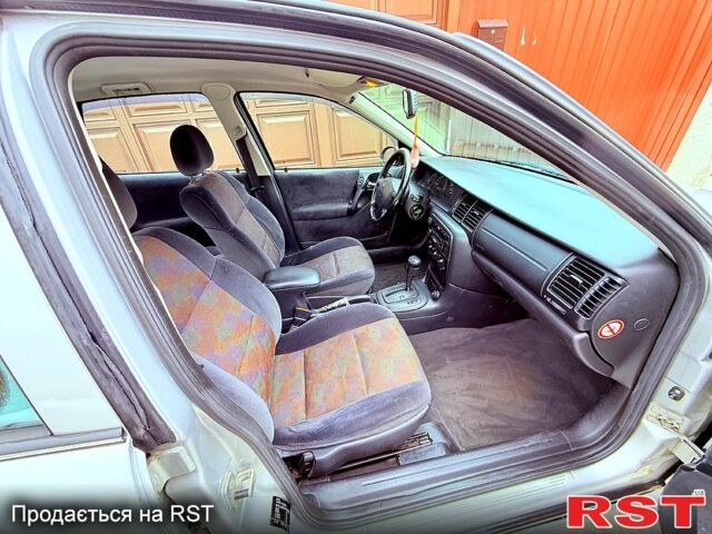 Серый Опель Вектра, объемом двигателя 1.8 л и пробегом 198 тыс. км за 3450 $, фото 12 на Automoto.ua