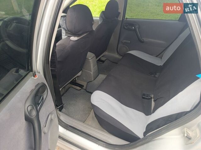 Сірий Опель Вектра, об'ємом двигуна 2 л та пробігом 151 тис. км за 3300 $, фото 6 на Automoto.ua