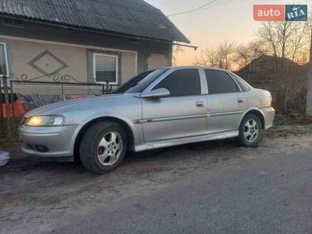 Серый Опель Вектра, объемом двигателя 1.6 л и пробегом 379 тыс. км за 2000 $, фото 4 на Automoto.ua