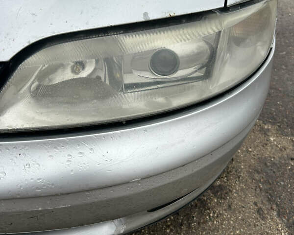 Серый Опель Вектра, объемом двигателя 2 л и пробегом 392 тыс. км за 2750 $, фото 7 на Automoto.ua