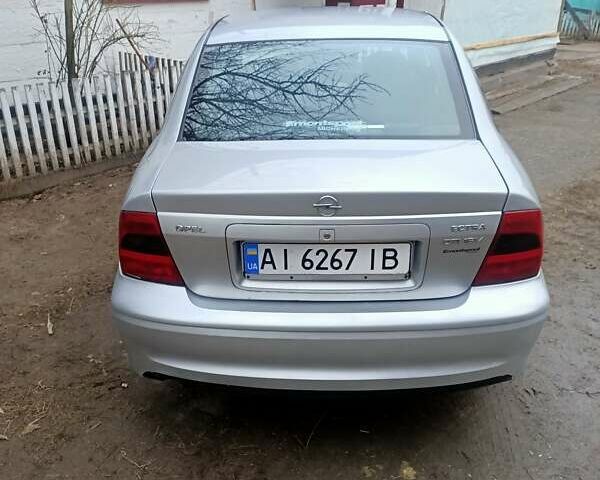 Сірий Опель Вектра, об'ємом двигуна 1.9 л та пробігом 284 тис. км за 2500 $, фото 1 на Automoto.ua