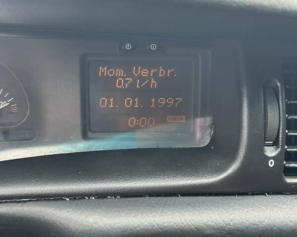 Серый Опель Вектра, объемом двигателя 2 л и пробегом 392 тыс. км за 2750 $, фото 11 на Automoto.ua