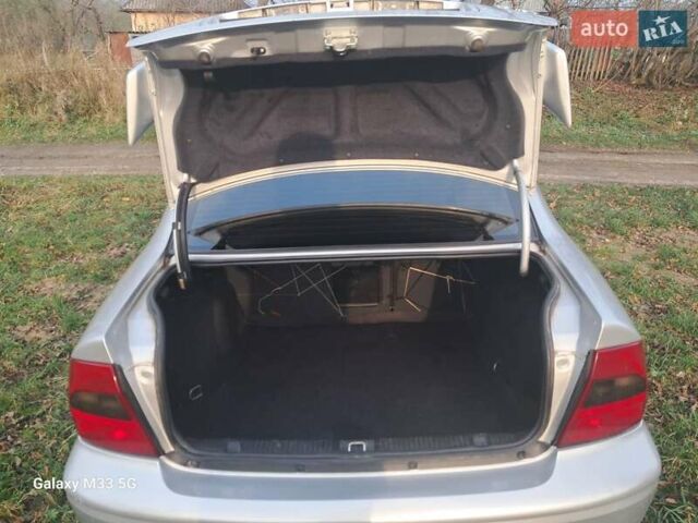 Серый Опель Вектра, объемом двигателя 1.6 л и пробегом 194 тыс. км за 3799 $, фото 7 на Automoto.ua