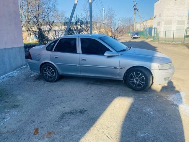Сірий Опель Вектра, об'ємом двигуна 2 л та пробігом 420 тис. км за 2400 $, фото 2 на Automoto.ua