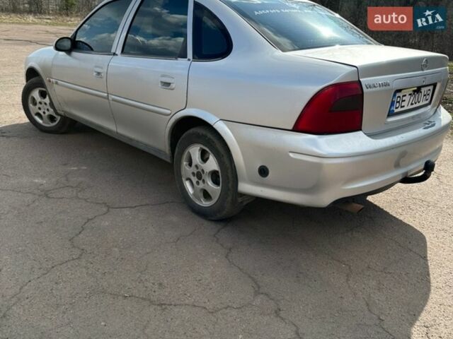 Серый Опель Вектра, объемом двигателя 1.8 л и пробегом 340 тыс. км за 2800 $, фото 9 на Automoto.ua