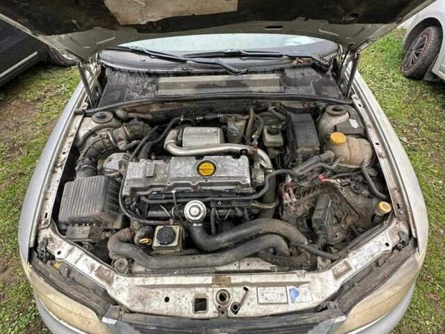 Серый Опель Вектра, объемом двигателя 2 л и пробегом 1000 тыс. км за 1000 $, фото 4 на Automoto.ua