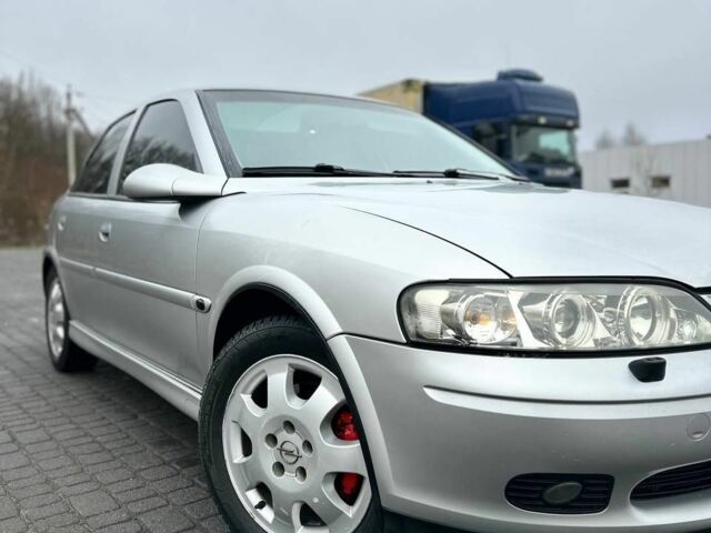 Сірий Опель Вектра, об'ємом двигуна 1.8 л та пробігом 390 тис. км за 3300 $, фото 3 на Automoto.ua