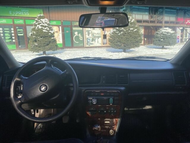 Серый Опель Вектра, объемом двигателя 2 л и пробегом 420 тыс. км за 2100 $, фото 4 на Automoto.ua