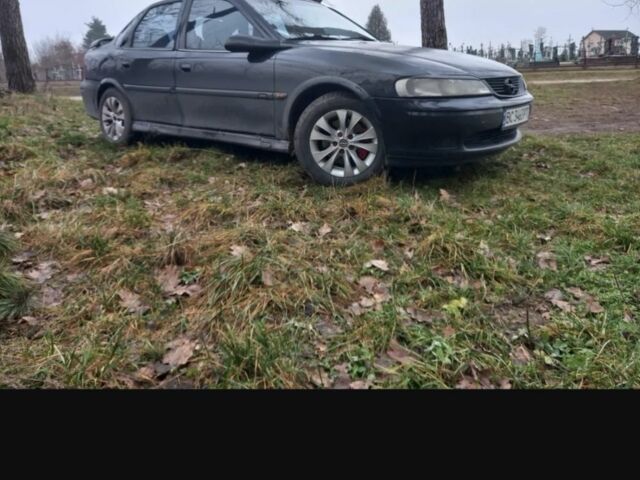 Серый Опель Вектра, объемом двигателя 2 л и пробегом 330 тыс. км за 1800 $, фото 2 на Automoto.ua