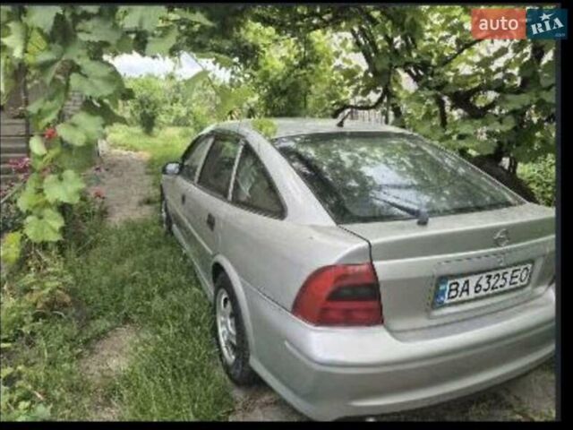 Сірий Опель Вектра, об'ємом двигуна 2 л та пробігом 330 тис. км за 3500 $, фото 1 на Automoto.ua