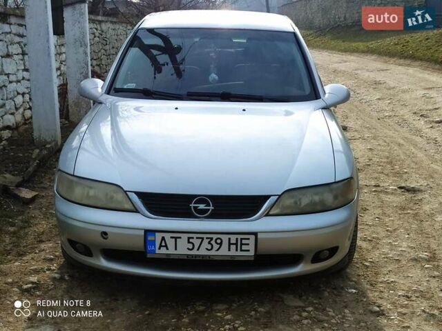 Серый Опель Вектра, объемом двигателя 2 л и пробегом 311 тыс. км за 2500 $, фото 7 на Automoto.ua