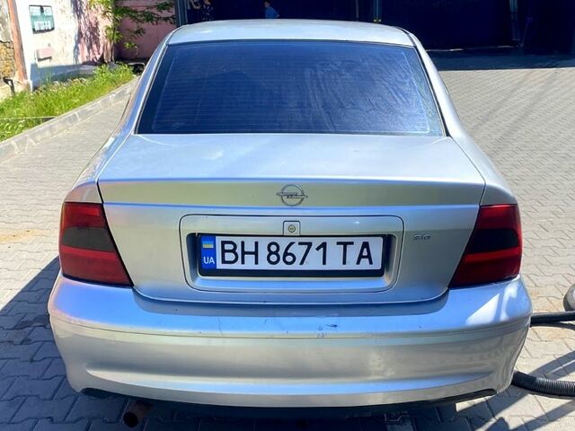 Сірий Опель Вектра, об'ємом двигуна 2 л та пробігом 0 тис. км за 1100 $, фото 5 на Automoto.ua
