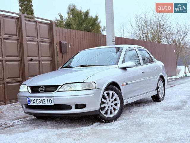 Сірий Опель Вектра, об'ємом двигуна 1.8 л та пробігом 195 тис. км за 3450 $, фото 5 на Automoto.ua