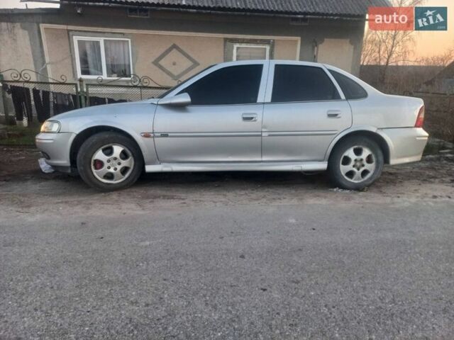 Серый Опель Вектра, объемом двигателя 1.6 л и пробегом 379 тыс. км за 2000 $, фото 8 на Automoto.ua