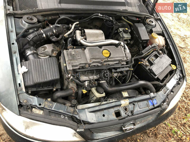 Серый Опель Вектра, объемом двигателя 2 л и пробегом 380 тыс. км за 2000 $, фото 6 на Automoto.ua