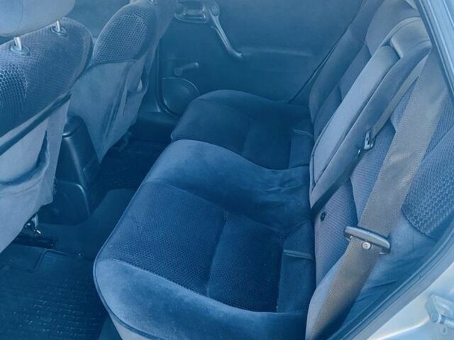 Сірий Опель Вектра, об'ємом двигуна 2 л та пробігом 420 тис. км за 2400 $, фото 6 на Automoto.ua