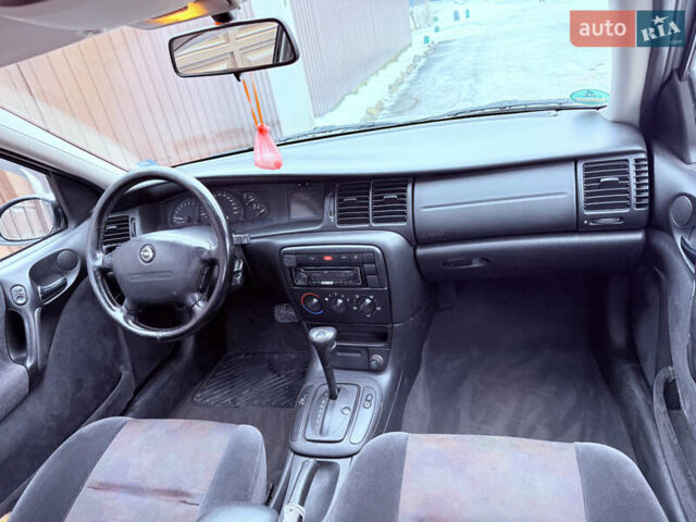 Сірий Опель Вектра, об'ємом двигуна 1.8 л та пробігом 195 тис. км за 3450 $, фото 16 на Automoto.ua