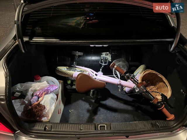 Серый Опель Вектра, объемом двигателя 2.2 л и пробегом 295 тыс. км за 4300 $, фото 9 на Automoto.ua