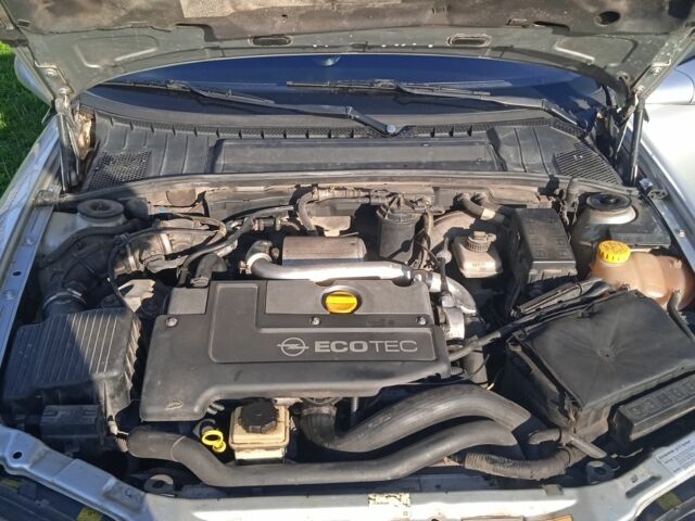 Серый Опель Вектра, объемом двигателя 2 л и пробегом 293 тыс. км за 2890 $, фото 6 на Automoto.ua