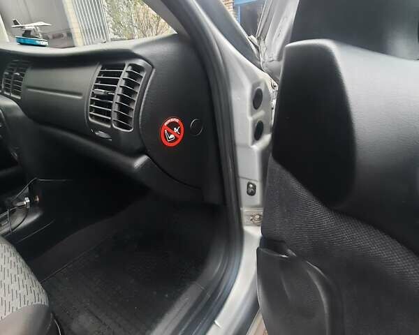 Сірий Опель Вектра, об'ємом двигуна 1.6 л та пробігом 280 тис. км за 3800 $, фото 13 на Automoto.ua