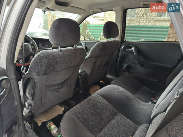 Сірий Опель Вектра, об'ємом двигуна 1.8 л та пробігом 272 тис. км за 1200 $, фото 12 на Automoto.ua