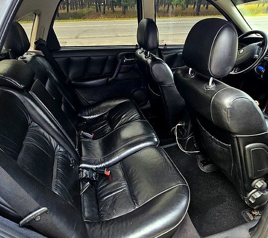 Сірий Опель Вектра, об'ємом двигуна 1.8 л та пробігом 314 тис. км за 3500 $, фото 7 на Automoto.ua
