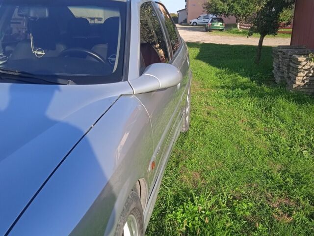 Серый Опель Вектра, объемом двигателя 2 л и пробегом 293 тыс. км за 2890 $, фото 11 на Automoto.ua