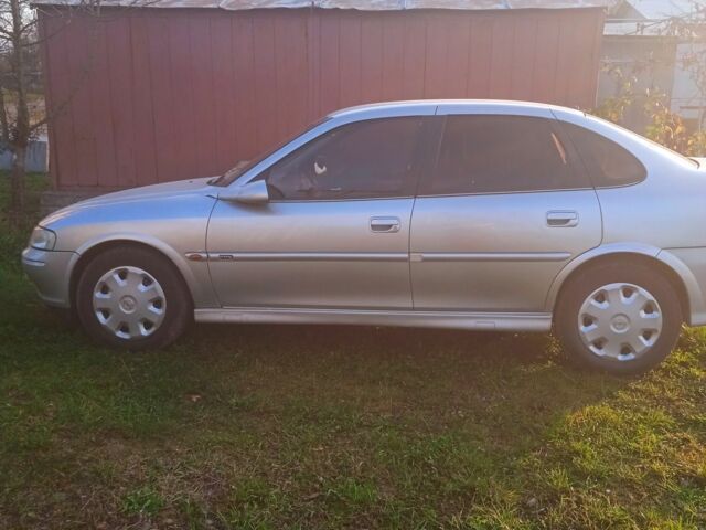 Серый Опель Вектра, объемом двигателя 2 л и пробегом 293 тыс. км за 2890 $, фото 19 на Automoto.ua