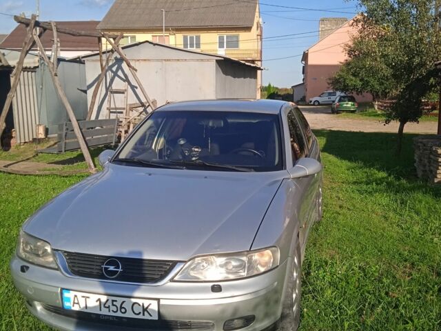 Серый Опель Вектра, объемом двигателя 2 л и пробегом 293 тыс. км за 2890 $, фото 3 на Automoto.ua