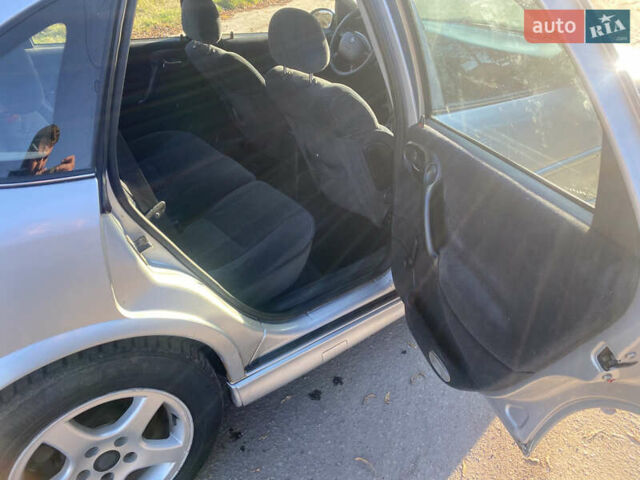 Сірий Опель Вектра, об'ємом двигуна 2.2 л та пробігом 312 тис. км за 2500 $, фото 9 на Automoto.ua