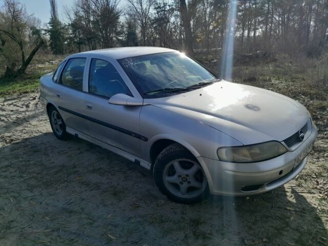 Сірий Опель Вектра, об'ємом двигуна 0 л та пробігом 330 тис. км за 1000 $, фото 3 на Automoto.ua