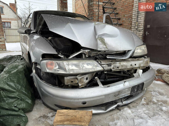 Сірий Опель Вектра, об'ємом двигуна 1.8 л та пробігом 272 тис. км за 1200 $, фото 4 на Automoto.ua