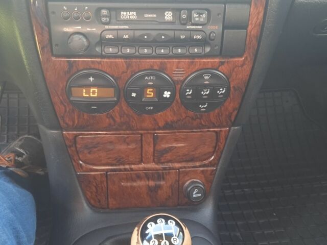 Серый Опель Вектра, объемом двигателя 2 л и пробегом 293 тыс. км за 2890 $, фото 9 на Automoto.ua