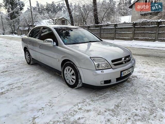 Серый Опель Вектра, объемом двигателя 2.17 л и пробегом 290 тыс. км за 2850 $, фото 2 на Automoto.ua
