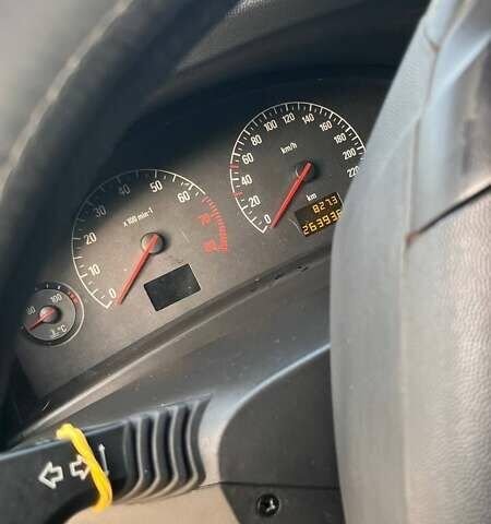 Сірий Опель Вектра, об'ємом двигуна 2.2 л та пробігом 264 тис. км за 4300 $, фото 4 на Automoto.ua