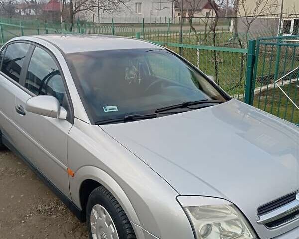 Сірий Опель Вектра, об'ємом двигуна 2 л та пробігом 292 тис. км за 4100 $, фото 3 на Automoto.ua