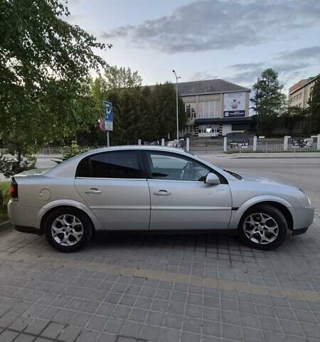 Серый Опель Вектра, объемом двигателя 2.17 л и пробегом 460 тыс. км за 3800 $, фото 2 на Automoto.ua