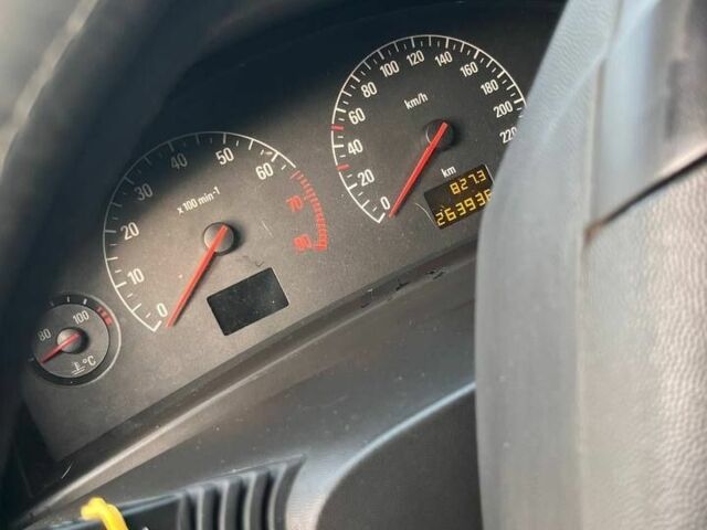 Серый Опель Вектра, объемом двигателя 2.2 л и пробегом 264 тыс. км за 4300 $, фото 7 на Automoto.ua