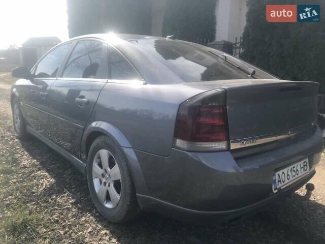 Серый Опель Вектра, объемом двигателя 2.2 л и пробегом 250 тыс. км за 3600 $, фото 5 на Automoto.ua